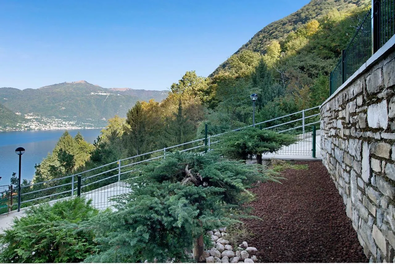 Appartamento 4 Nesso Italy